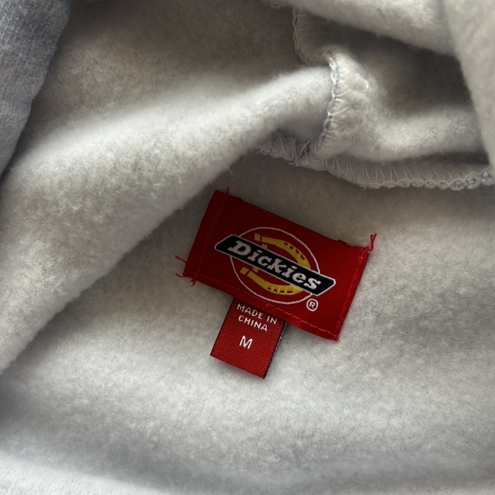 Dickies cropped hoodie, size medium. Blue and white tie dye with logo. EC - Picture 5 of 8